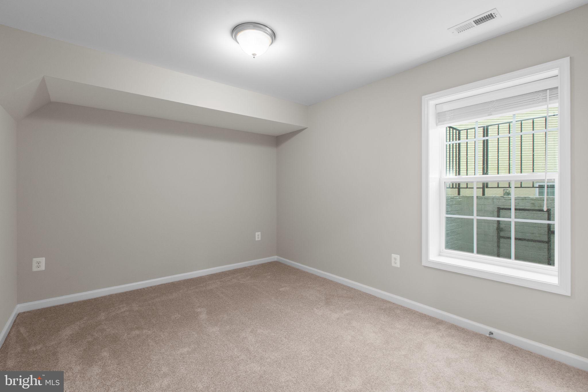 9632 HILLCREST DRIVE