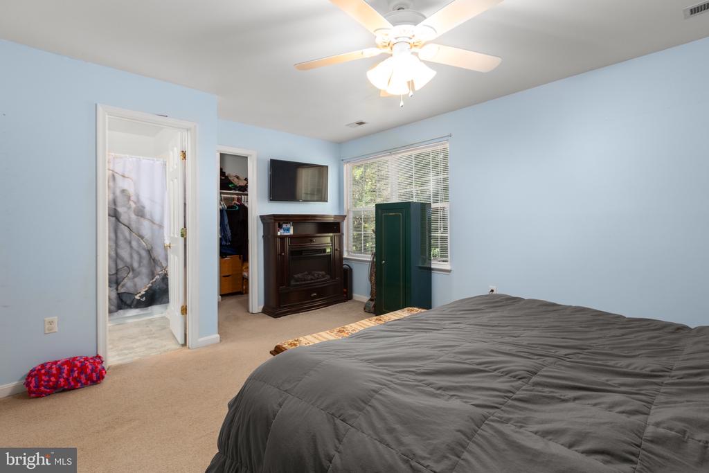 11012 COREYS WAY