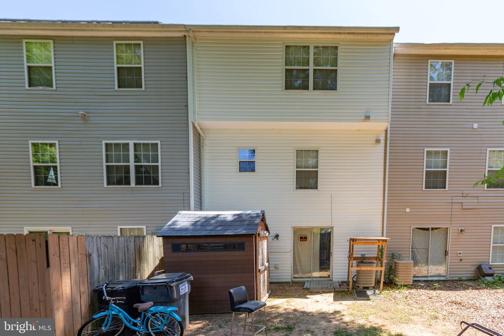 11012 COREYS WAY