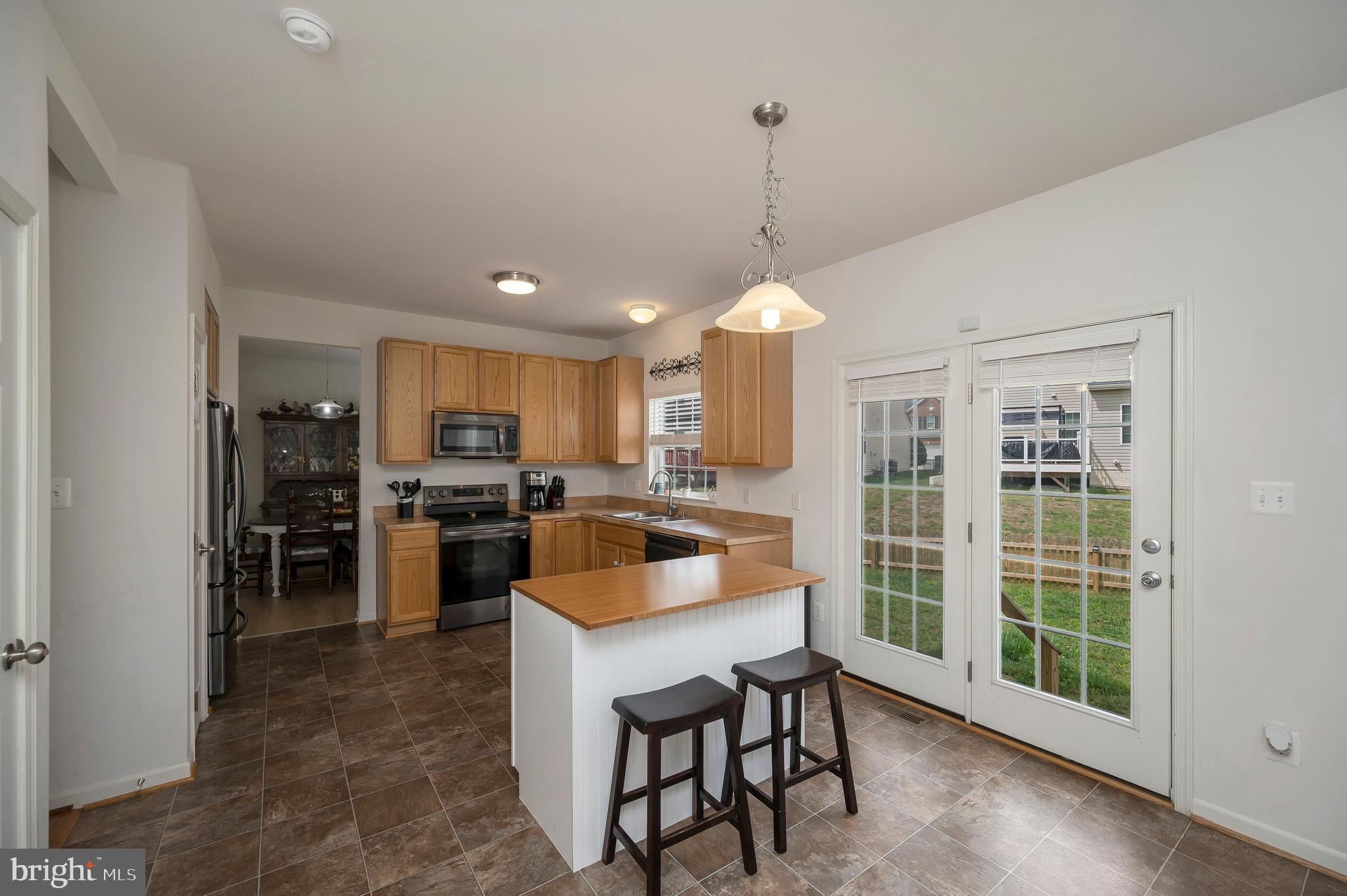 9202 MAPLE VALLEY DRIVE