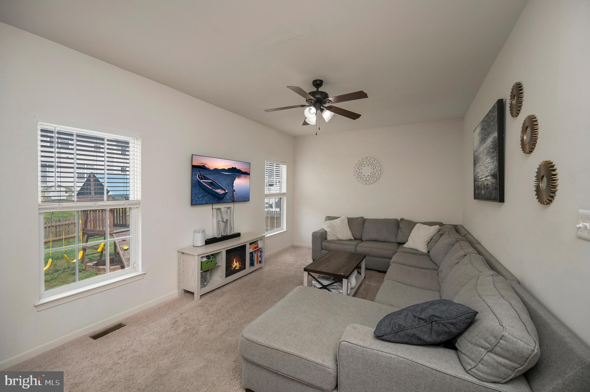 9202 MAPLE VALLEY DRIVE