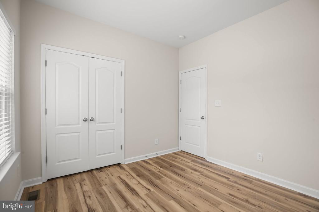 10509 WOODLAND DRIVE