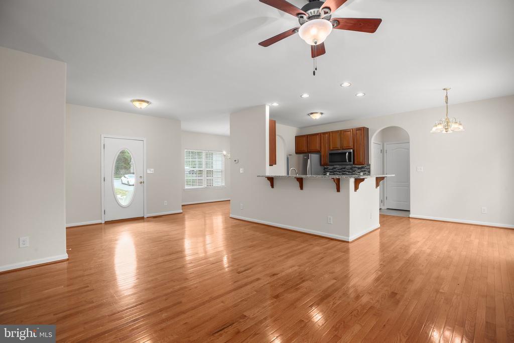 10509 WOODLAND DRIVE