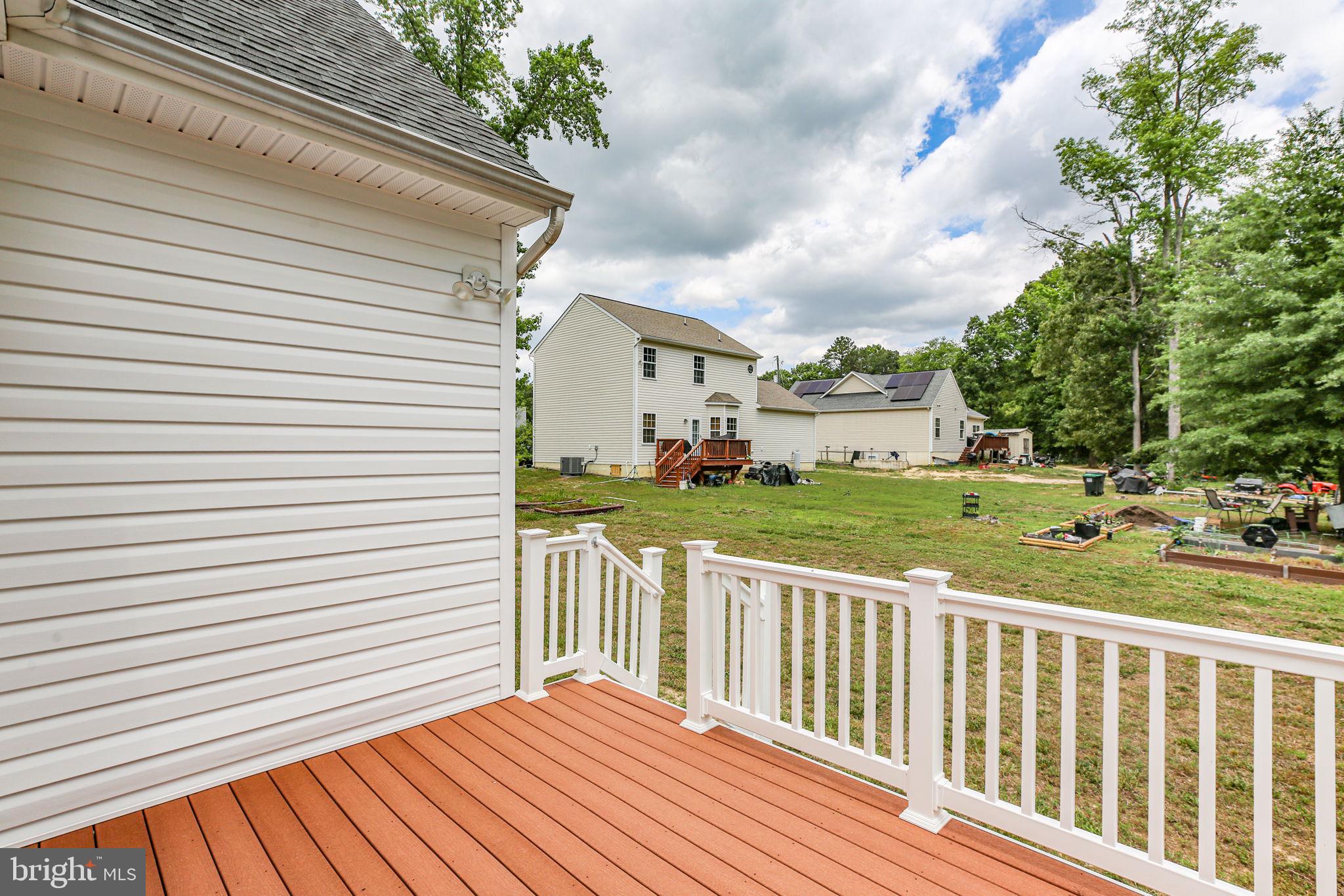 10509 WOODLAND DRIVE