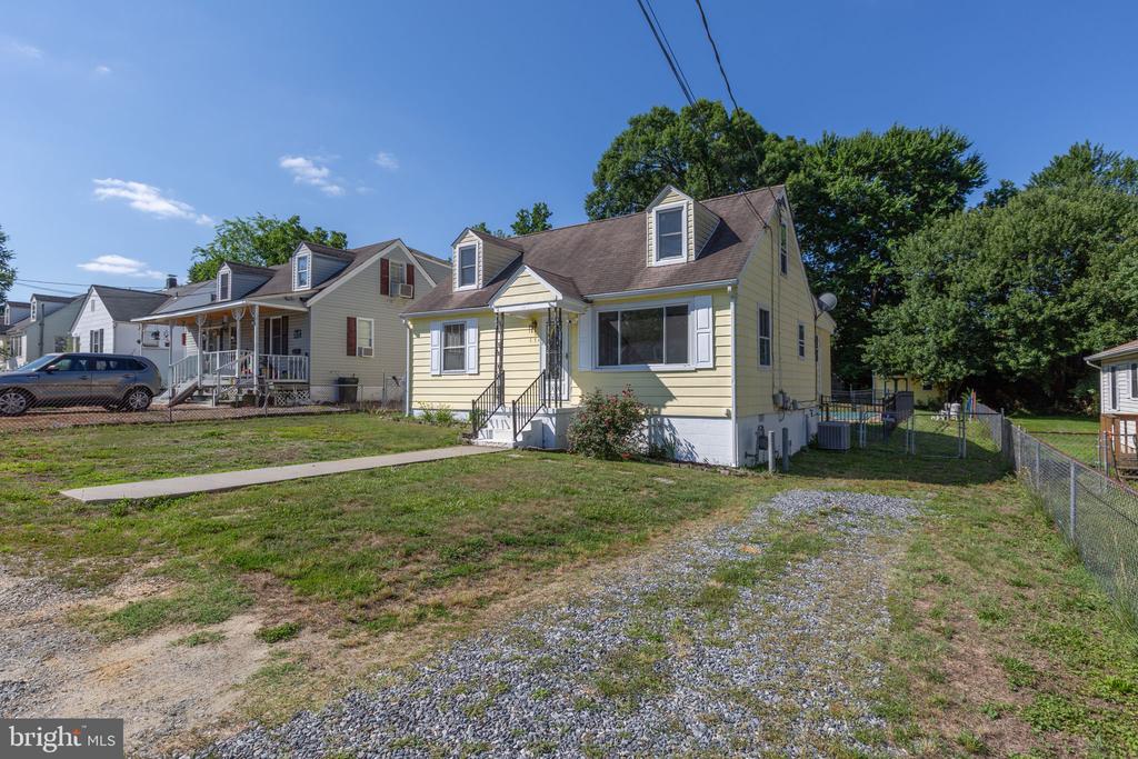 117 HILL STREET