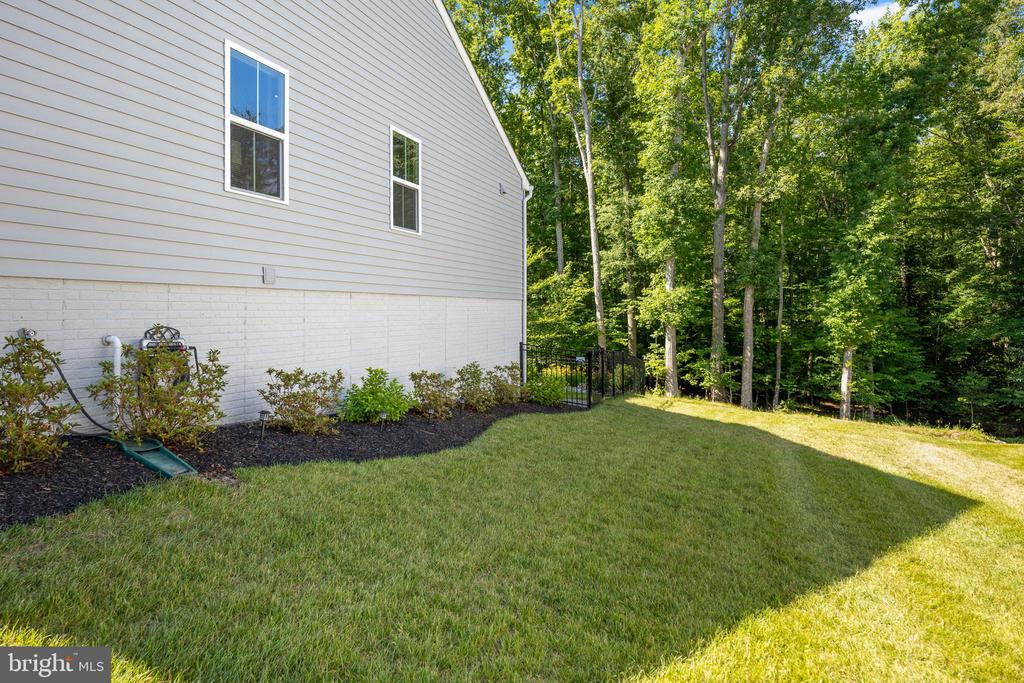 7412 BRENTFORD TERRACE