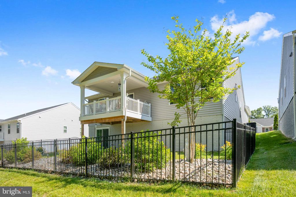 7412 BRENTFORD TERRACE