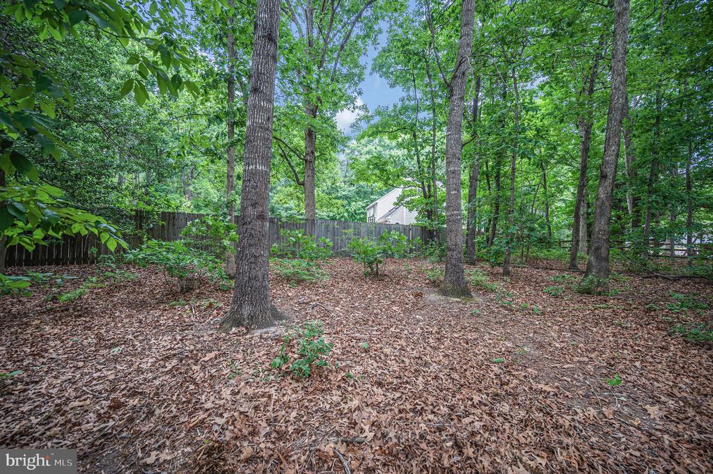 7301 SUNSET RIDGE COURT