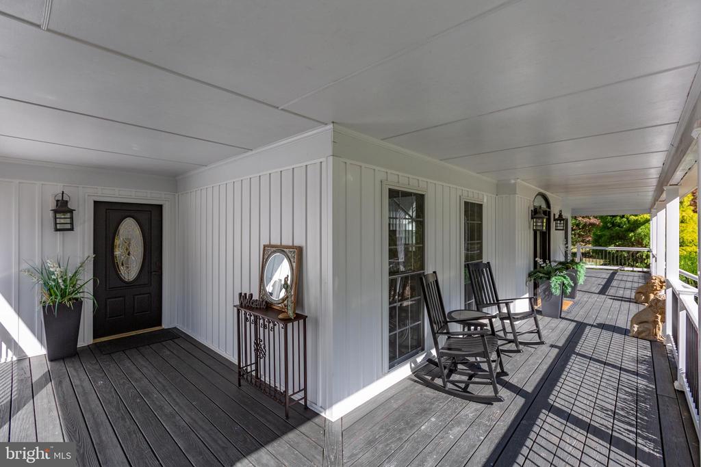 6829 FOX RIDGE ROAD