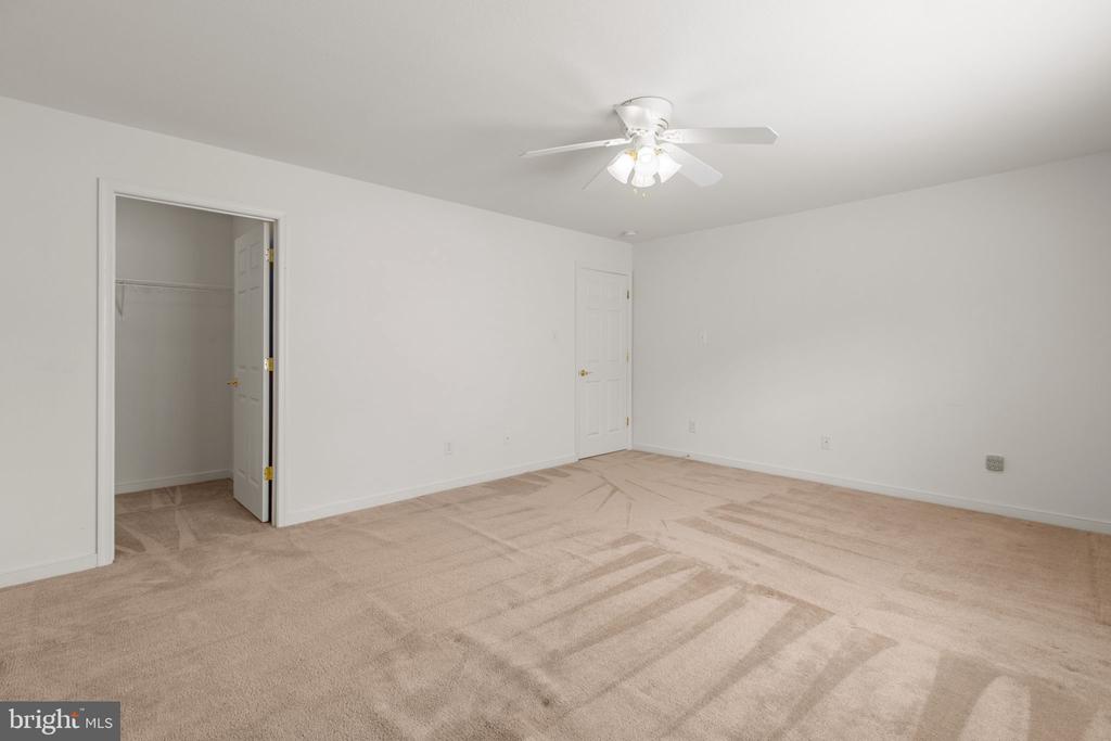11703 LEGACY WOODS DRIVE
