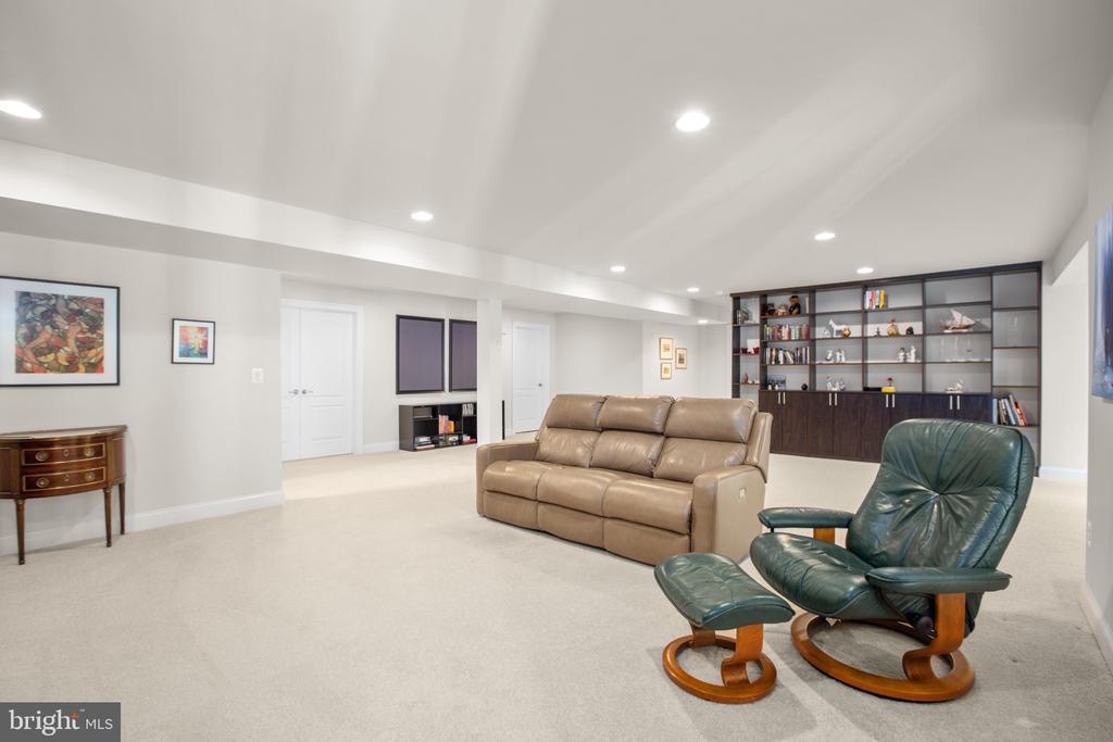 6215 NEW BERNE ROAD