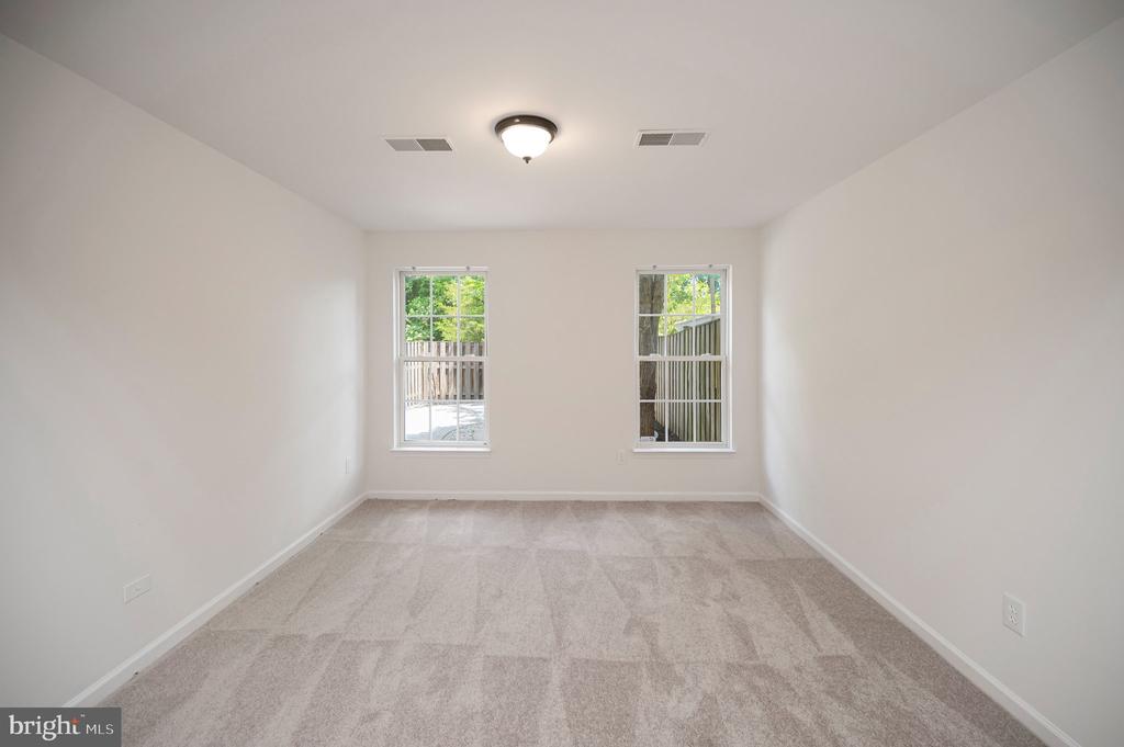 11209 GANDER COURT