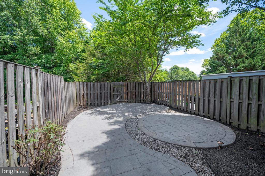 11209 GANDER COURT