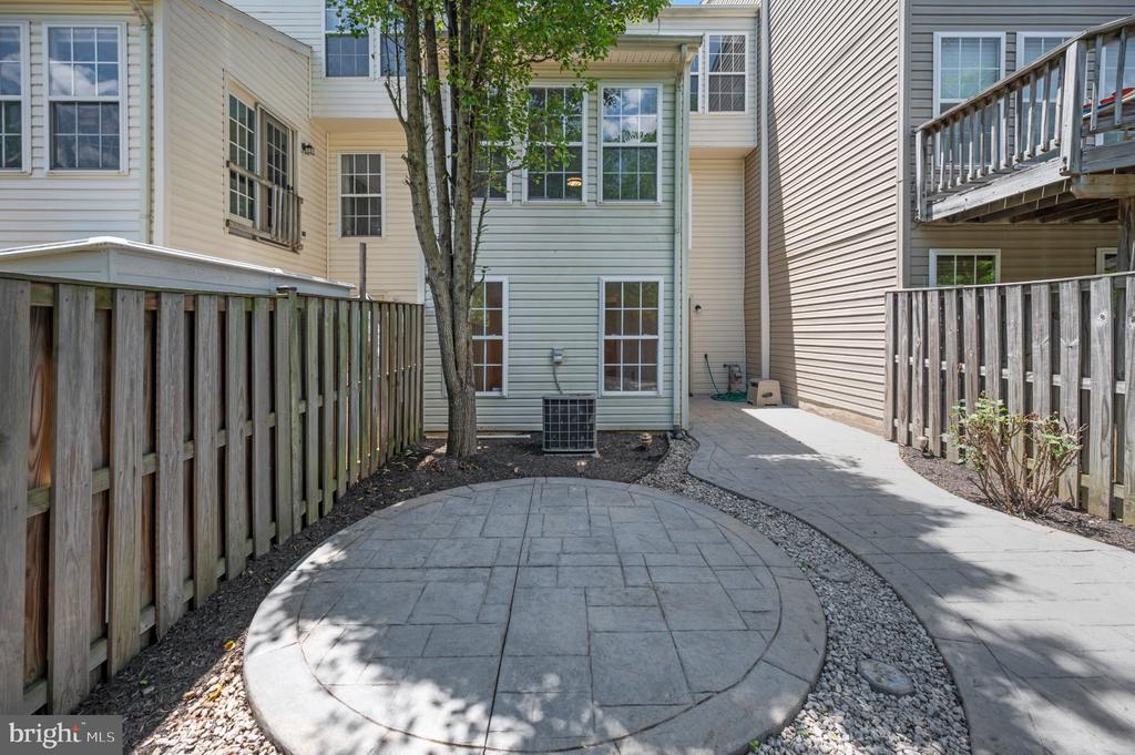 11209 GANDER COURT