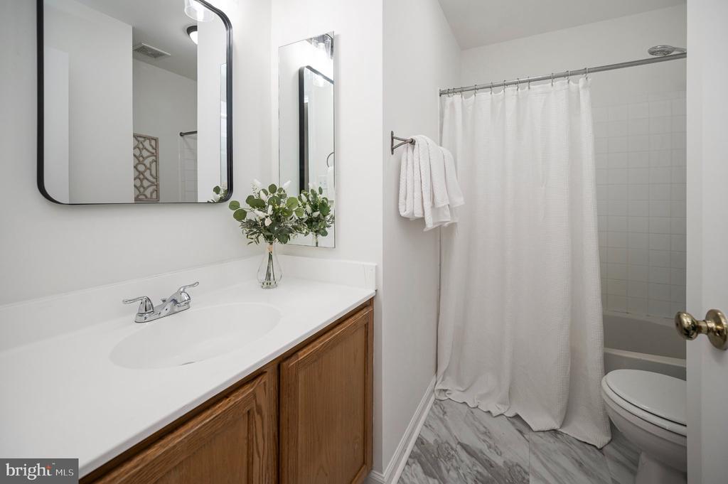 11209 GANDER COURT