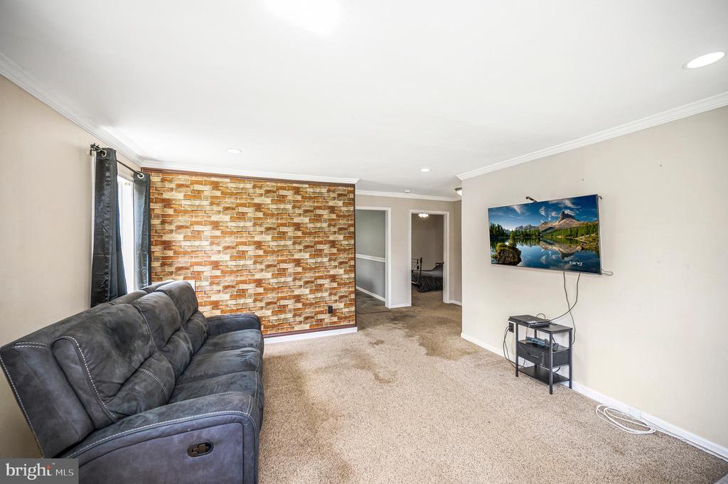 13832 POST OAK ROAD