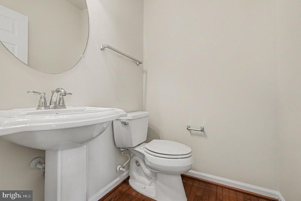 9709 GLENN BROOKE COURT