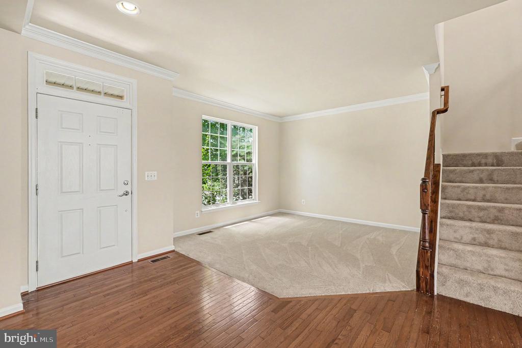 9709 GLENN BROOKE COURT