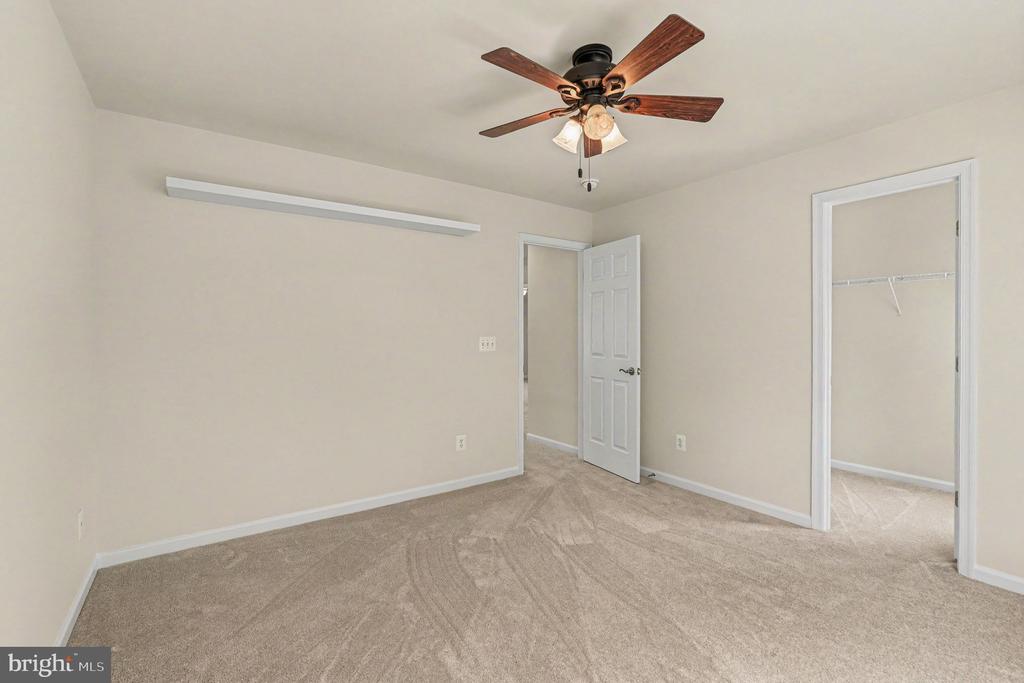 9709 GLENN BROOKE COURT