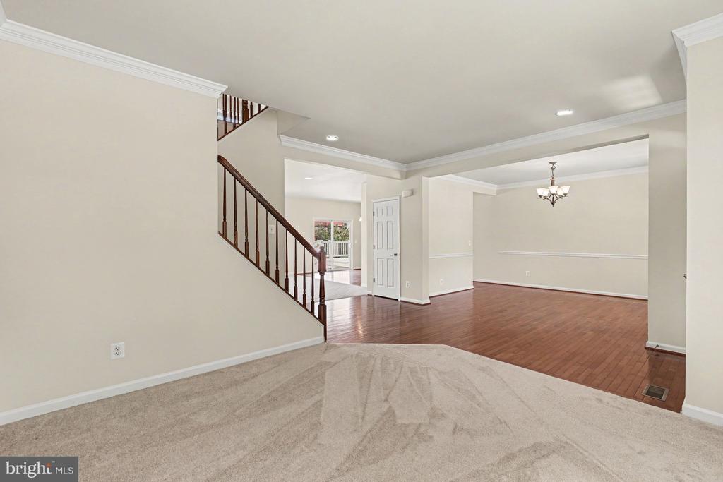 9709 GLENN BROOKE COURT