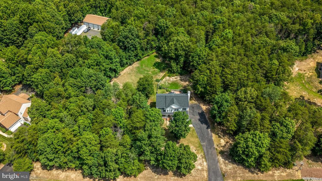 7721 RIPARIAN COURT