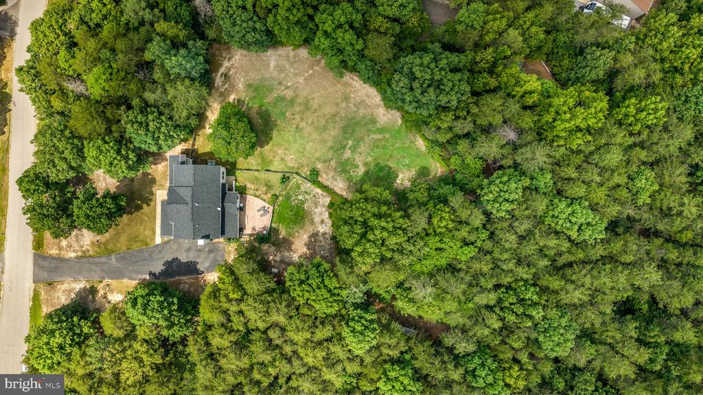 7721 RIPARIAN COURT
