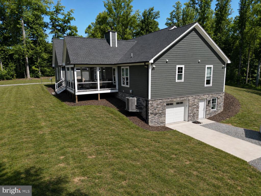 7121 COURTHOUSE ROAD