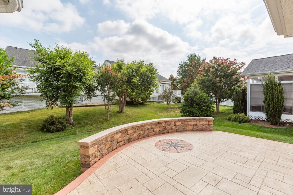 5705 W KESSLERS CROSSING