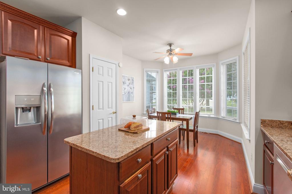 5705 W KESSLERS CROSSING