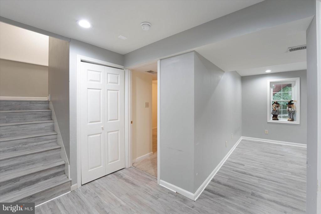 9811 RAMSAY DRIVE