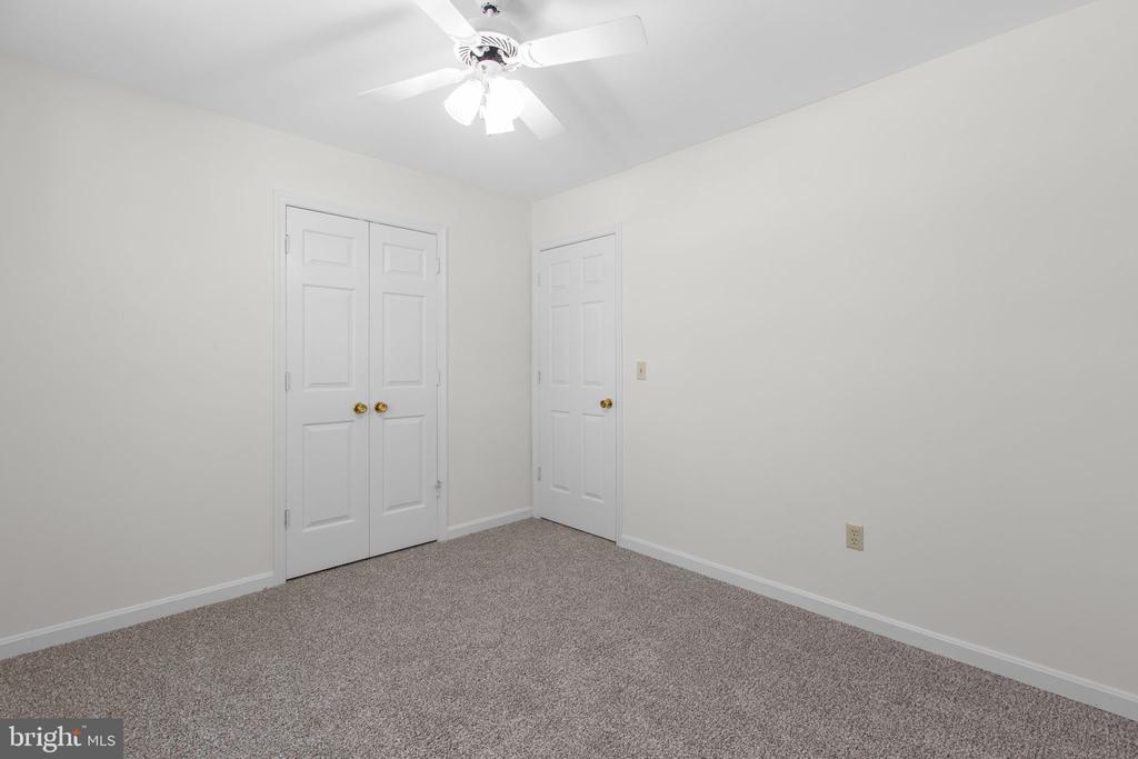 11511 SILVERLEAF LANE