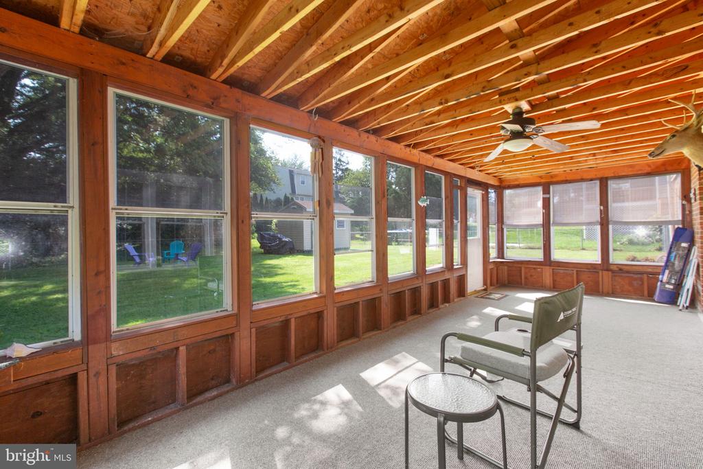 11511 SILVERLEAF LANE