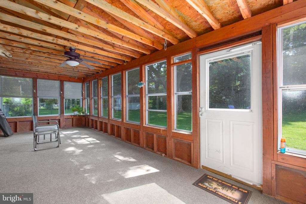 11511 SILVERLEAF LANE