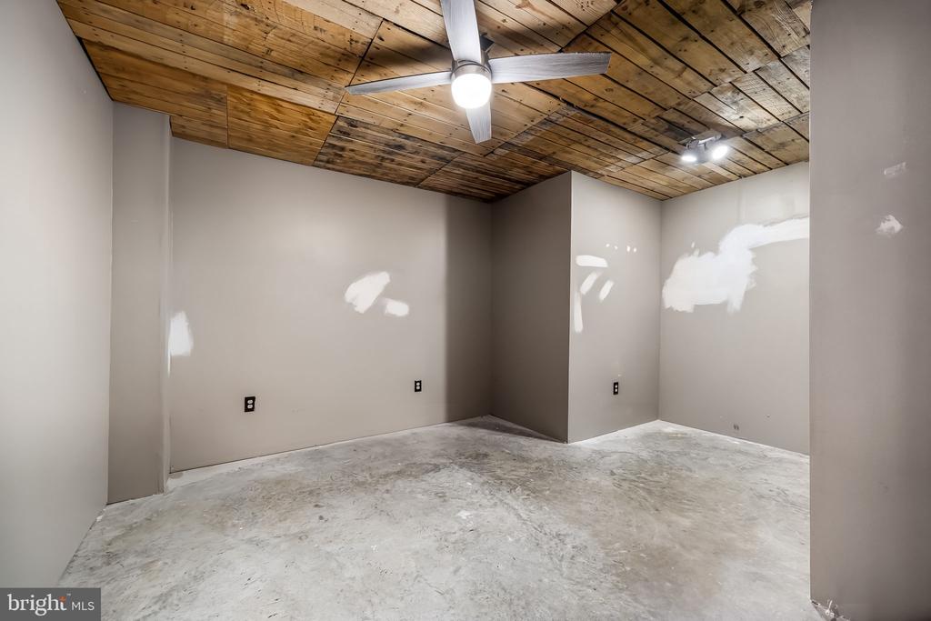 8713 MARGARET LANE