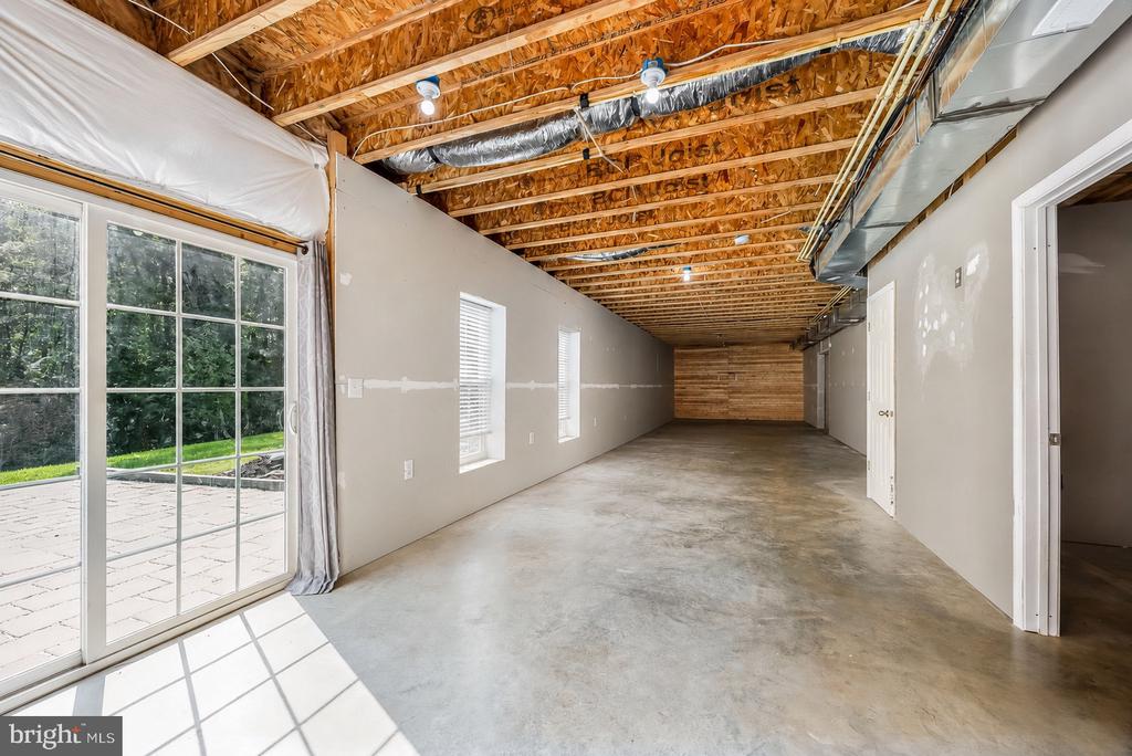 8713 MARGARET LANE