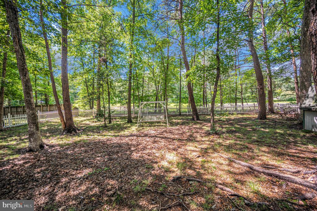 5802 QUEENS MILL CIRCLE