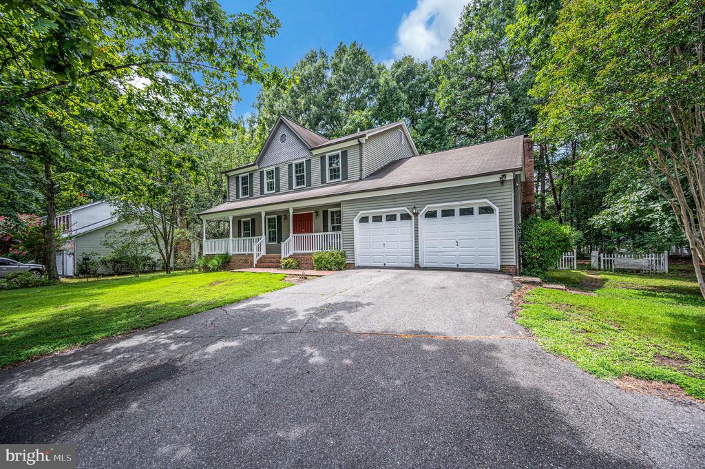 5802 QUEENS MILL CIRCLE