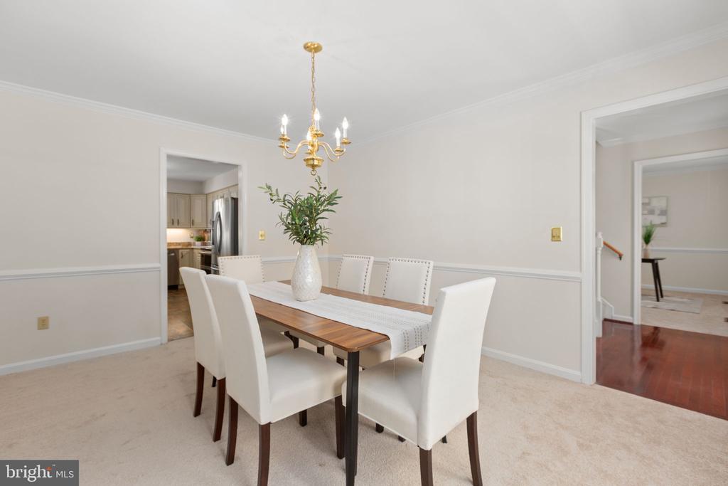 6403 SOUTHRIDGE COURT