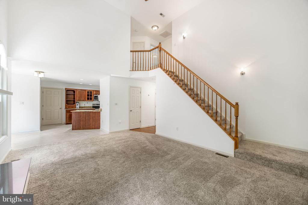 10307 NAPOLEON STREET