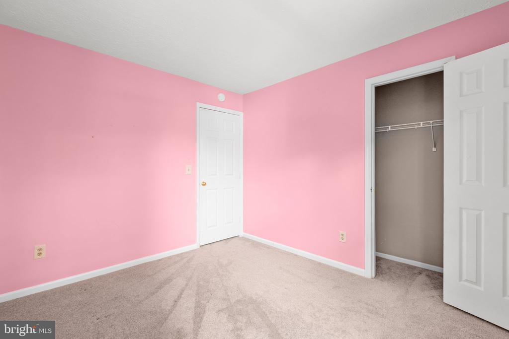 11209 SPRINGFIELD DRIVE