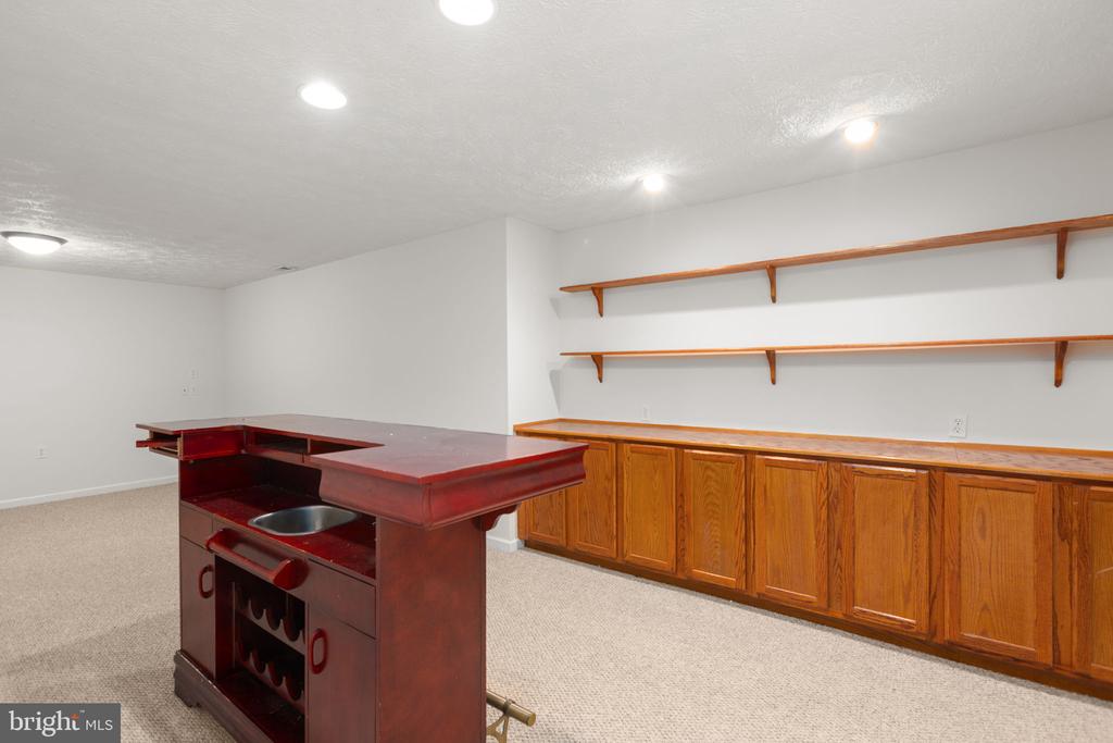 11209 SPRINGFIELD DRIVE
