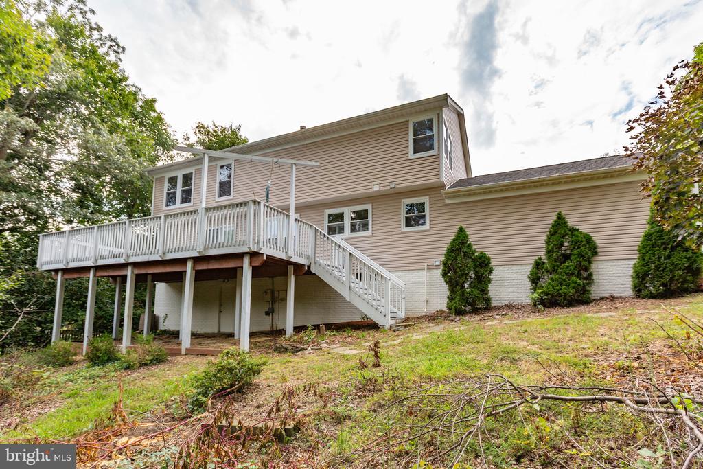 11209 SPRINGFIELD DRIVE