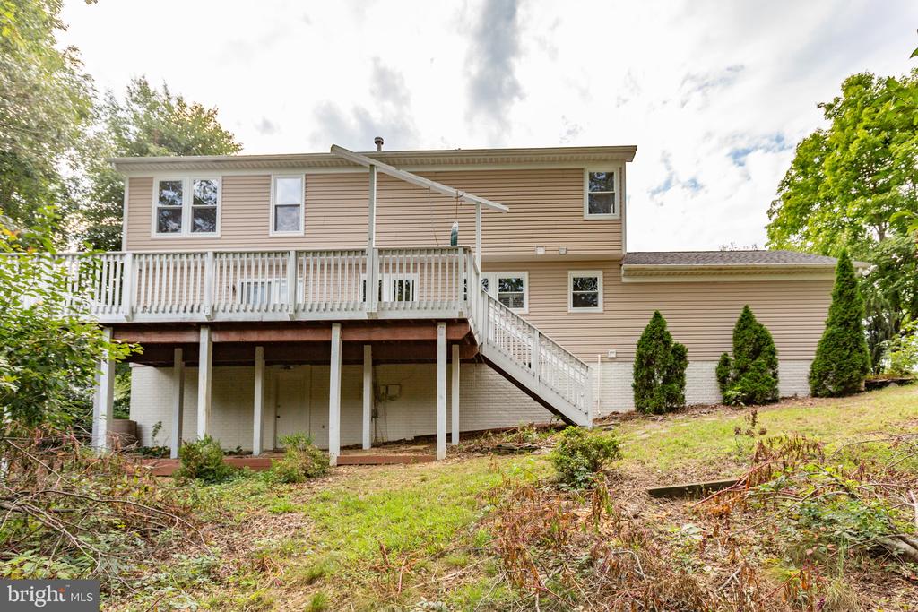 11209 SPRINGFIELD DRIVE