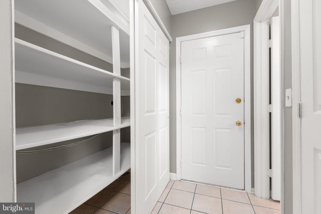 11209 SPRINGFIELD DRIVE