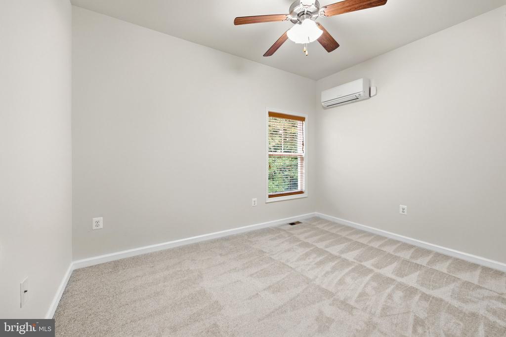 6121 SUNLIGHT MOUNTAIN