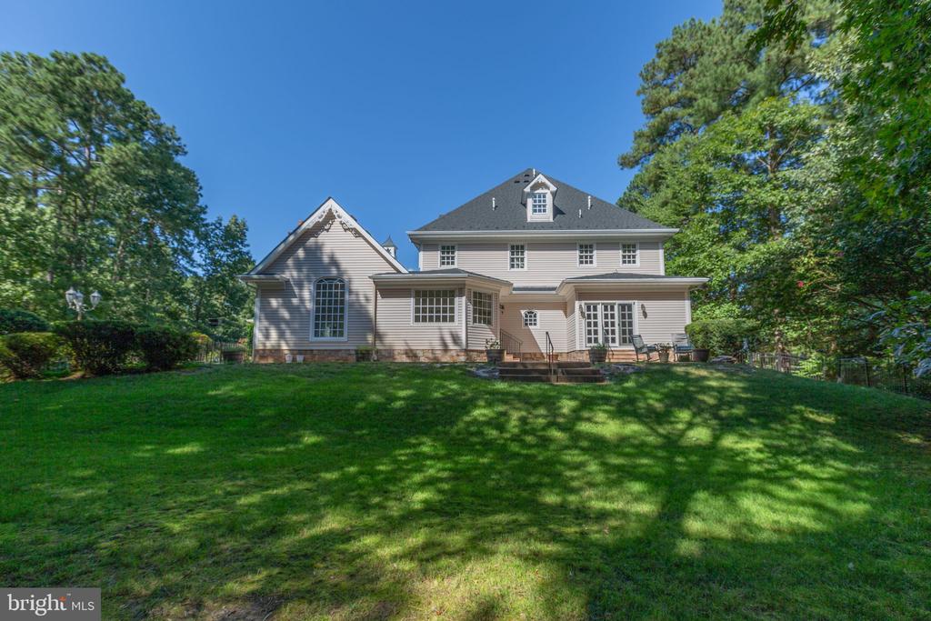 11806 FAWN LAKE PARKWAY