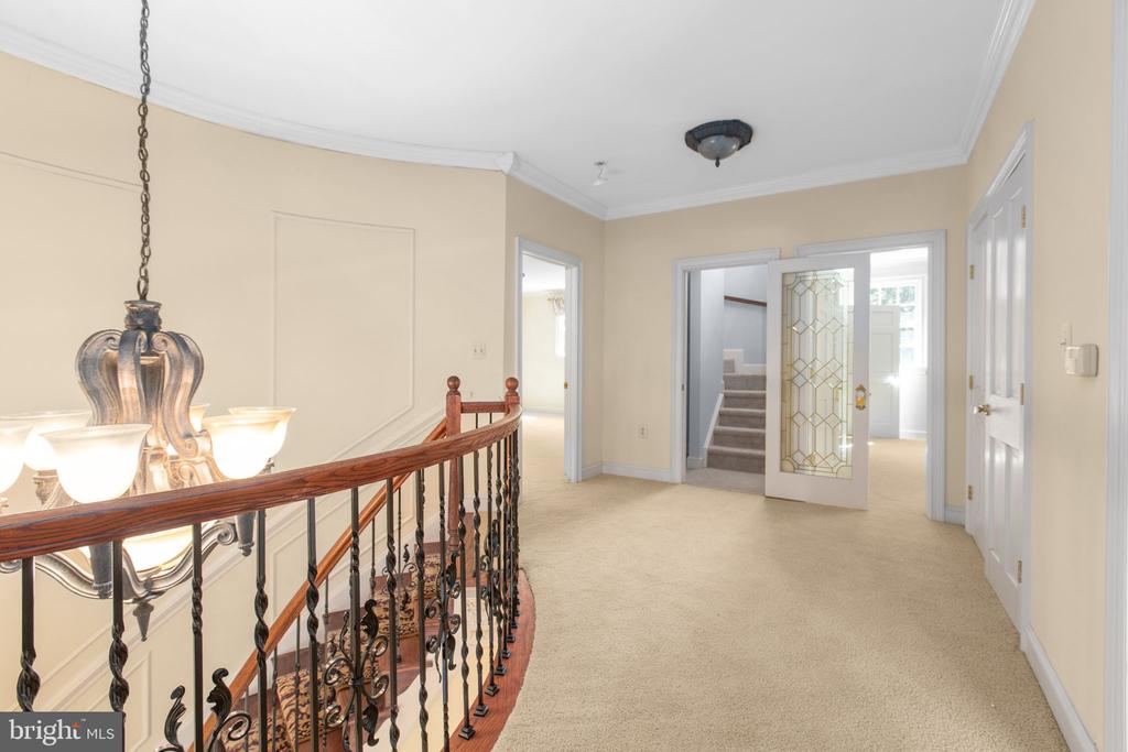 11806 FAWN LAKE PARKWAY