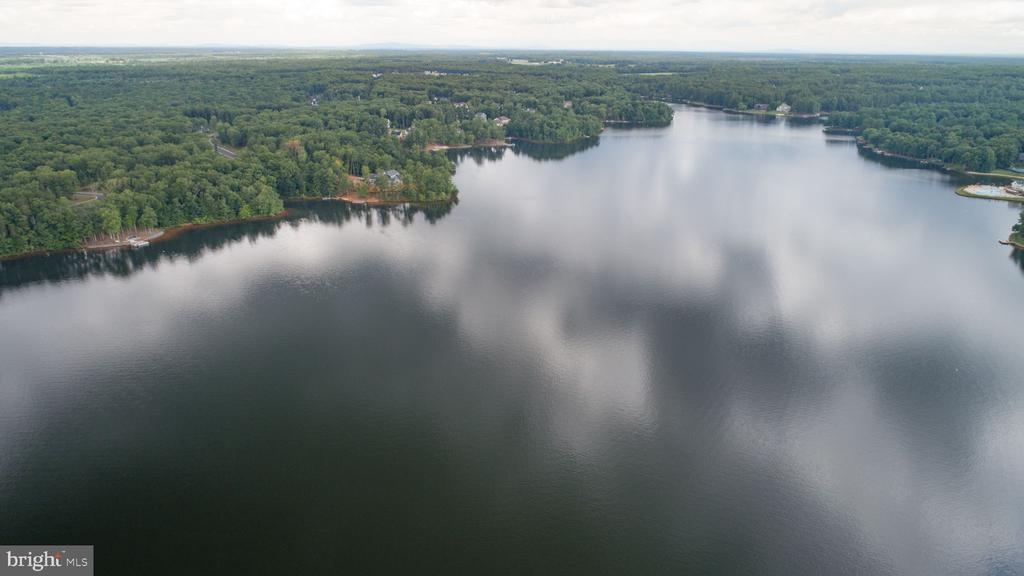 11806 FAWN LAKE PARKWAY