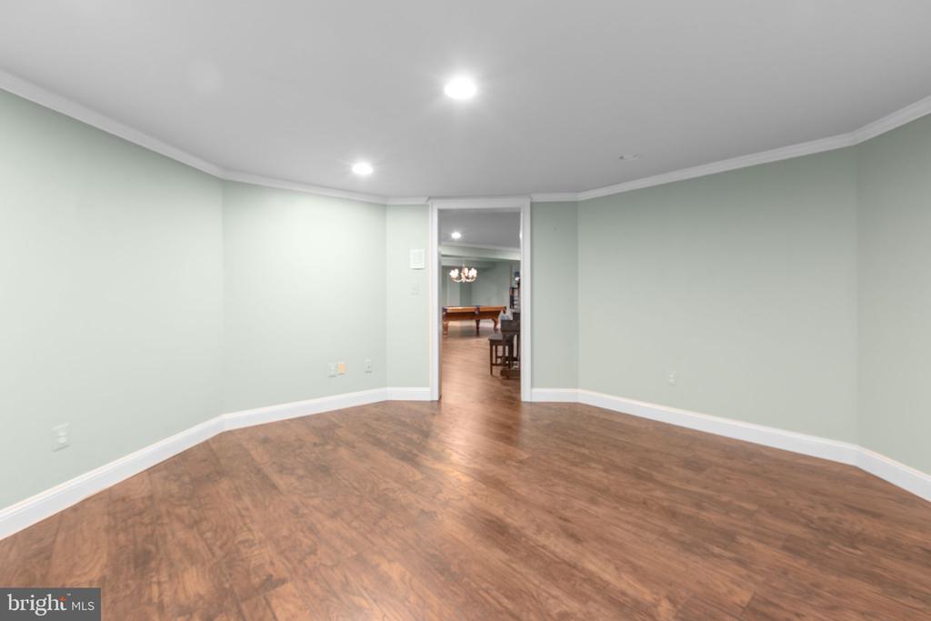 11806 FAWN LAKE PARKWAY
