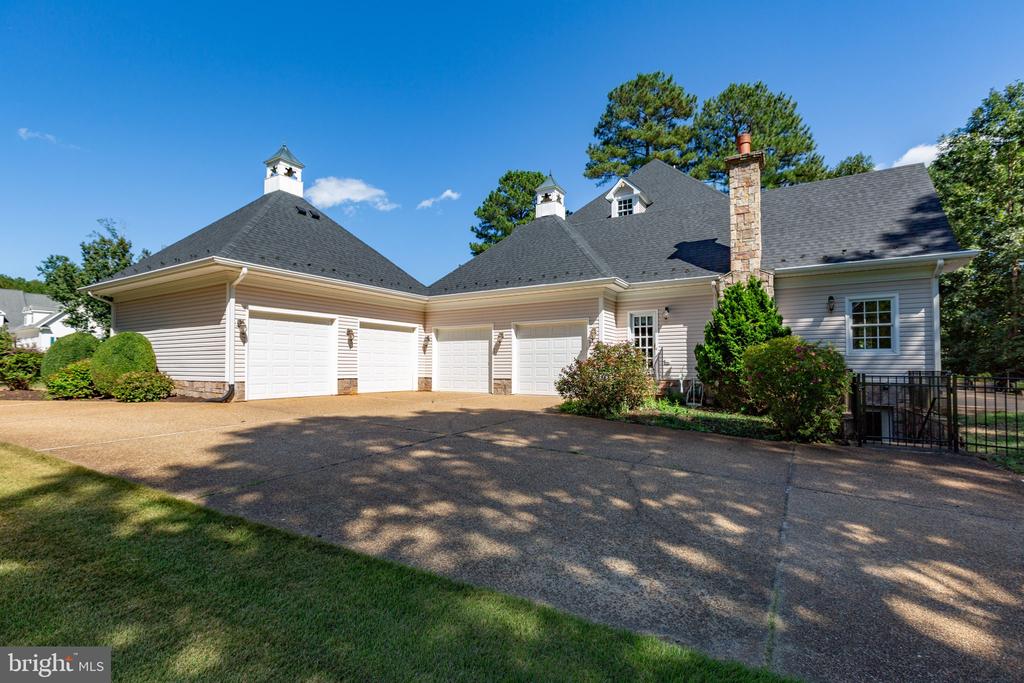 11806 FAWN LAKE PARKWAY